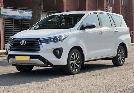 Toyota Innova Crysta Cab