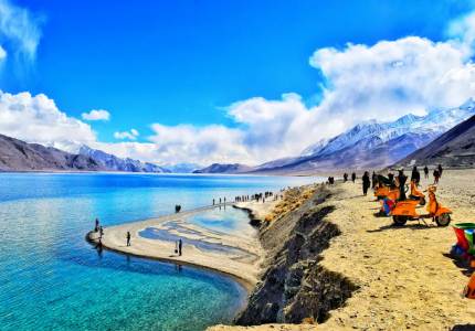 Amritsar to Ladakh (Leh Nubra Pangong) Adventure Tour