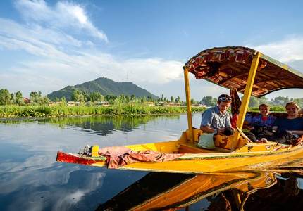 Chandigarh Start: 5 Days Srinagar Experience