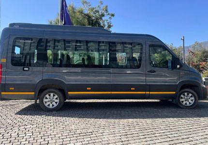Urbania Traveller 17 Seater
